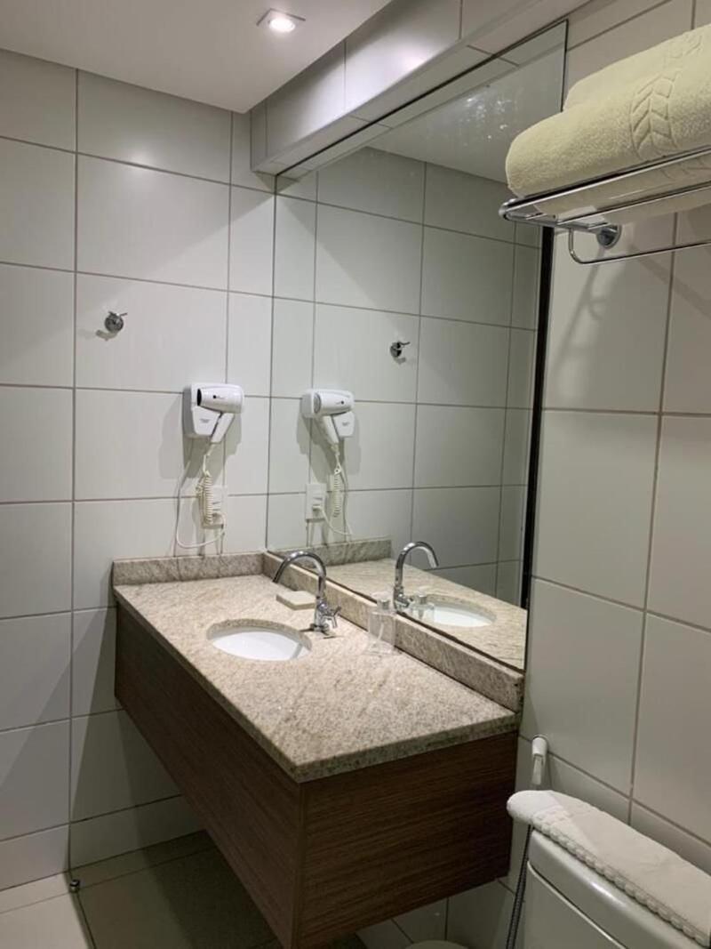 Flat Ao Lado Do Rio Mar No Edf Beach Class Excelsior Por Yolo Recife Zimmer foto